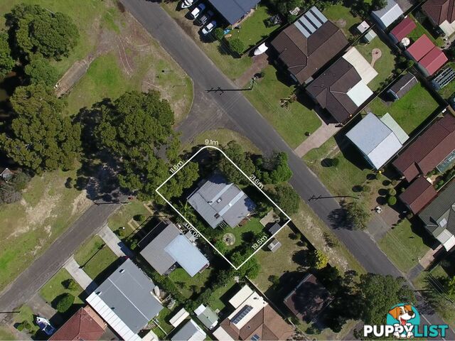 27 Edgewater Avenue SUSSEX INLET NSW 2540