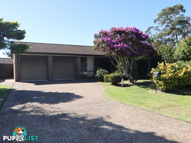 9 Cater Crescent SUSSEX INLET NSW 2540