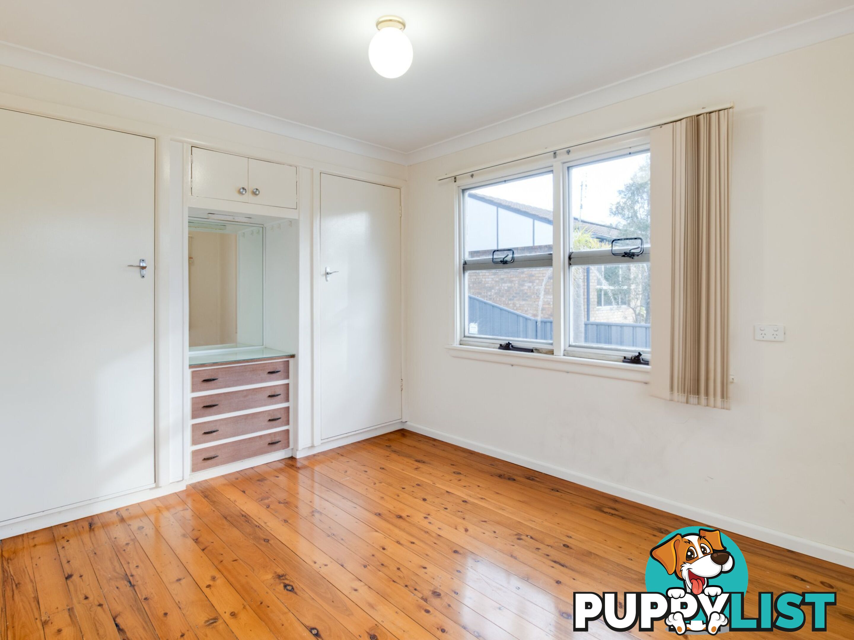 8 Banksia Street SUSSEX INLET NSW 2540