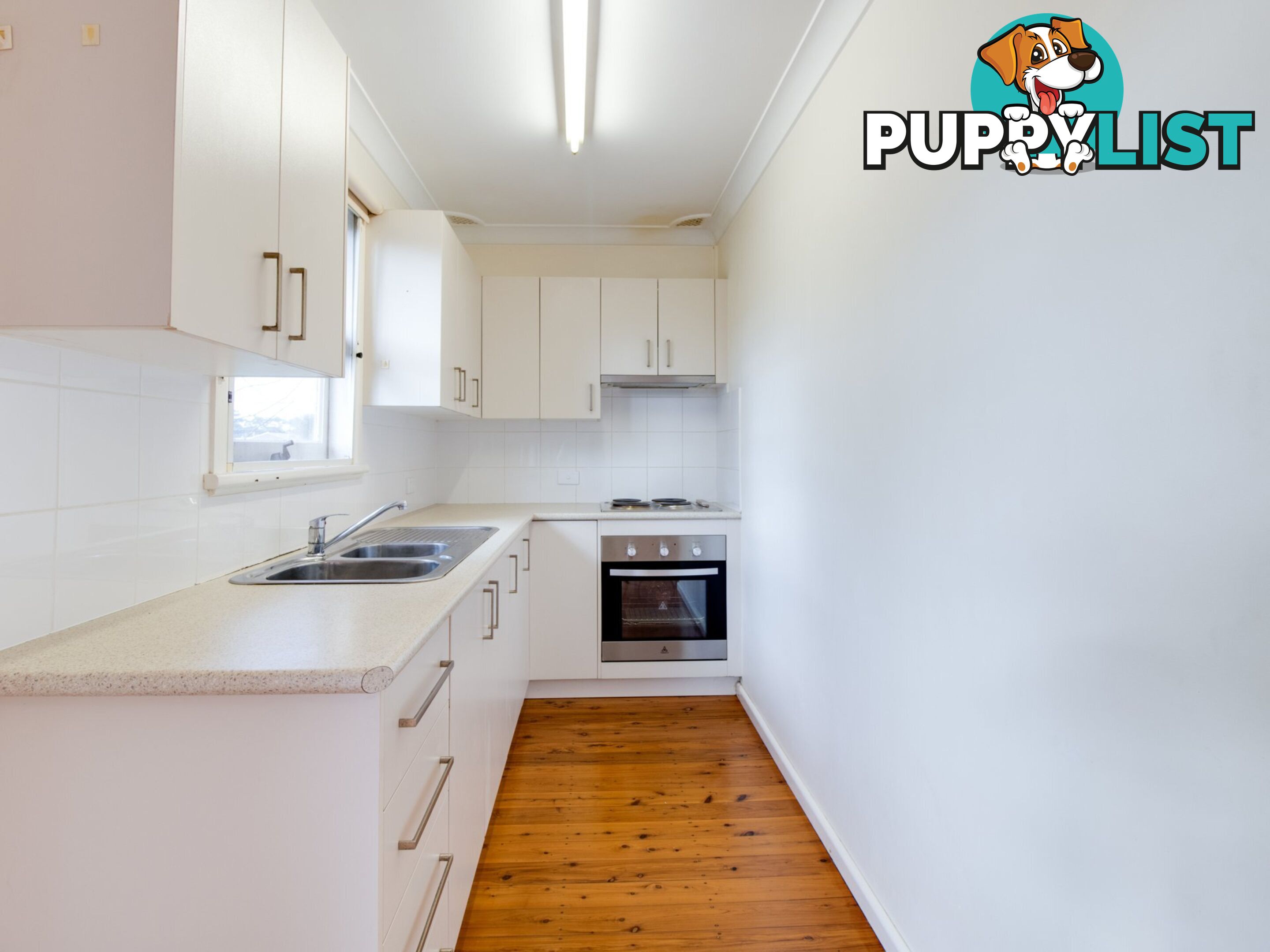 8 Banksia Street SUSSEX INLET NSW 2540