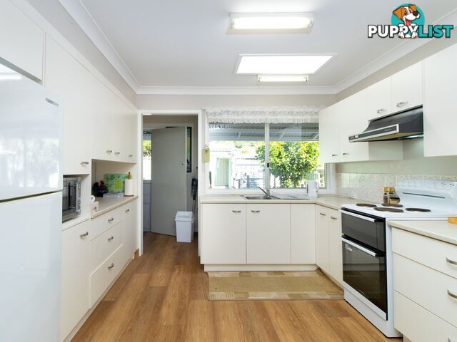 16 Boatharbour Drive SUSSEX INLET NSW 2540