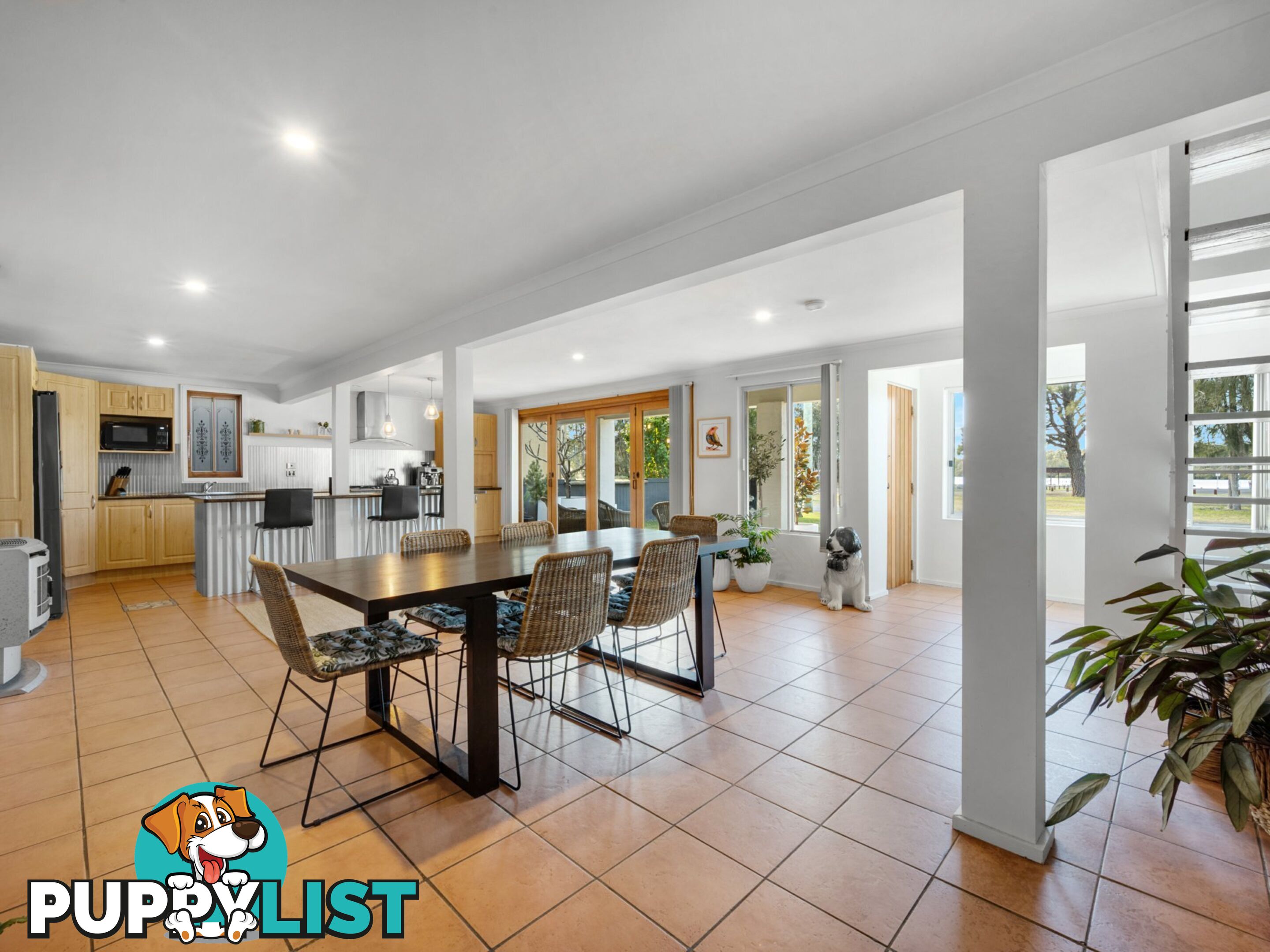 5 Edgewater Avenue SUSSEX INLET NSW 2540