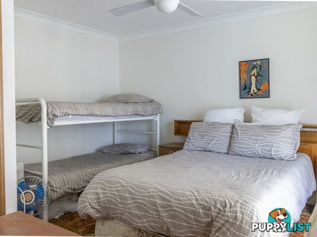 19 Ainsdale Street SUSSEX INLET NSW 2540