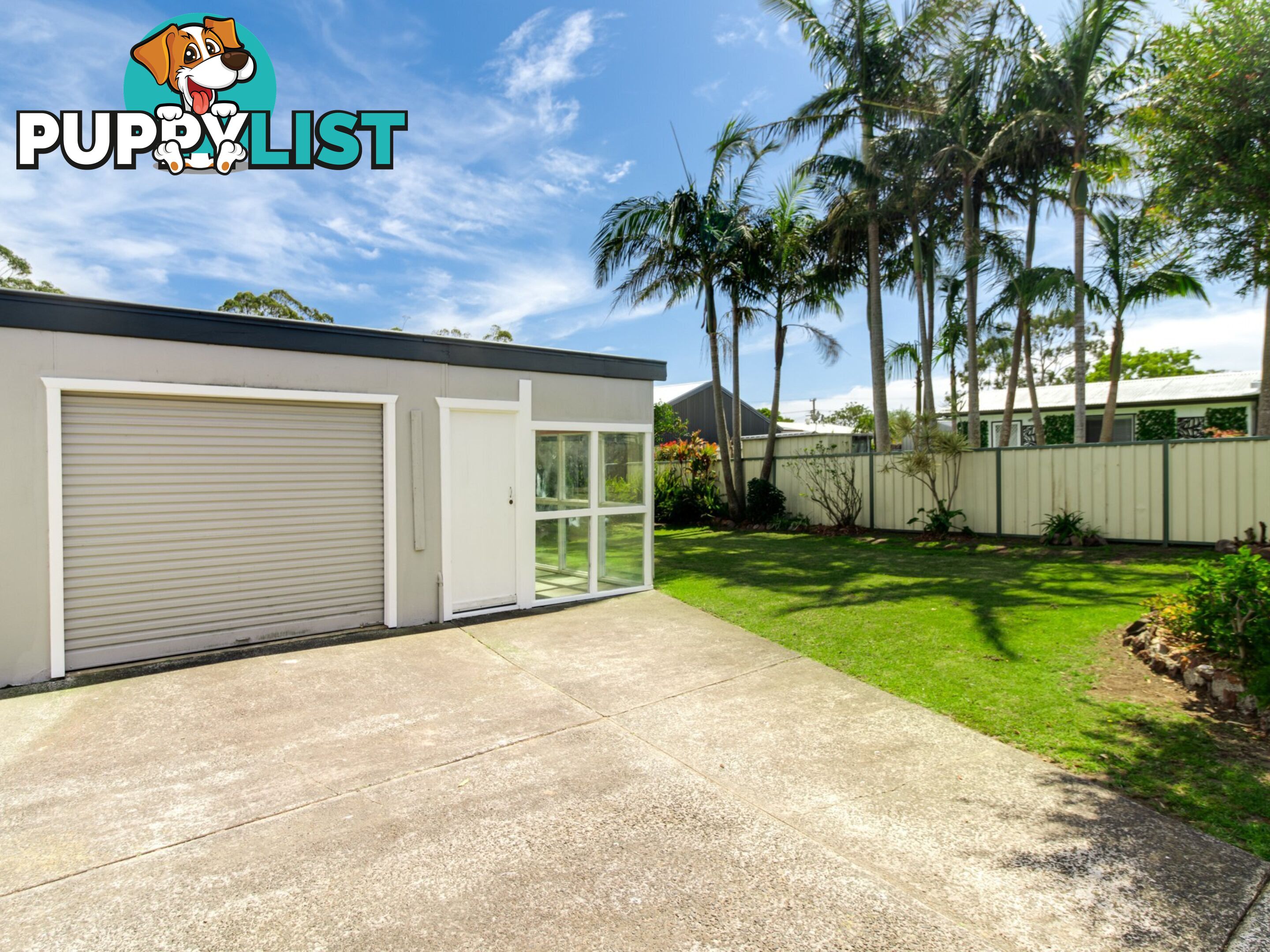 15 Lyons Road SUSSEX INLET NSW 2540