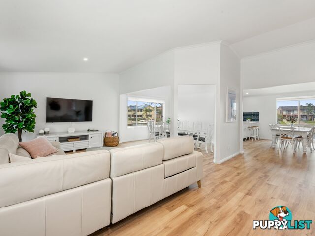 30 Thora Street SUSSEX INLET NSW 2540