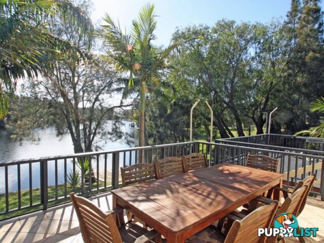 107 Jacobs Drive SUSSEX INLET NSW 2540