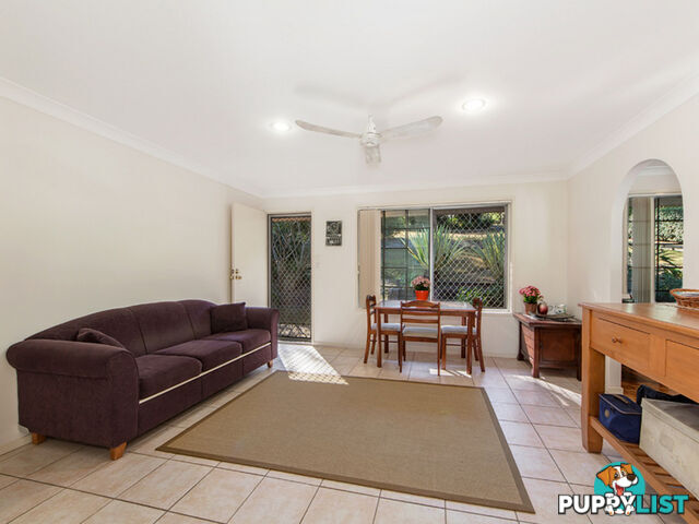 18 Hallett Avenue Camira QLD 4300