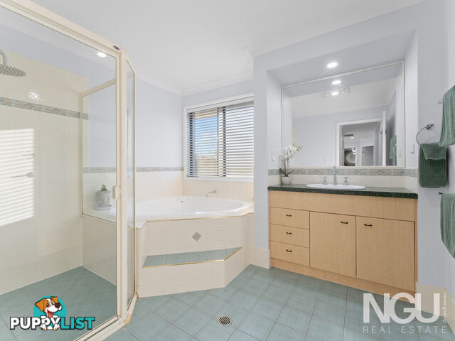 4 Myrtle Crescent Brookwater QLD 4300