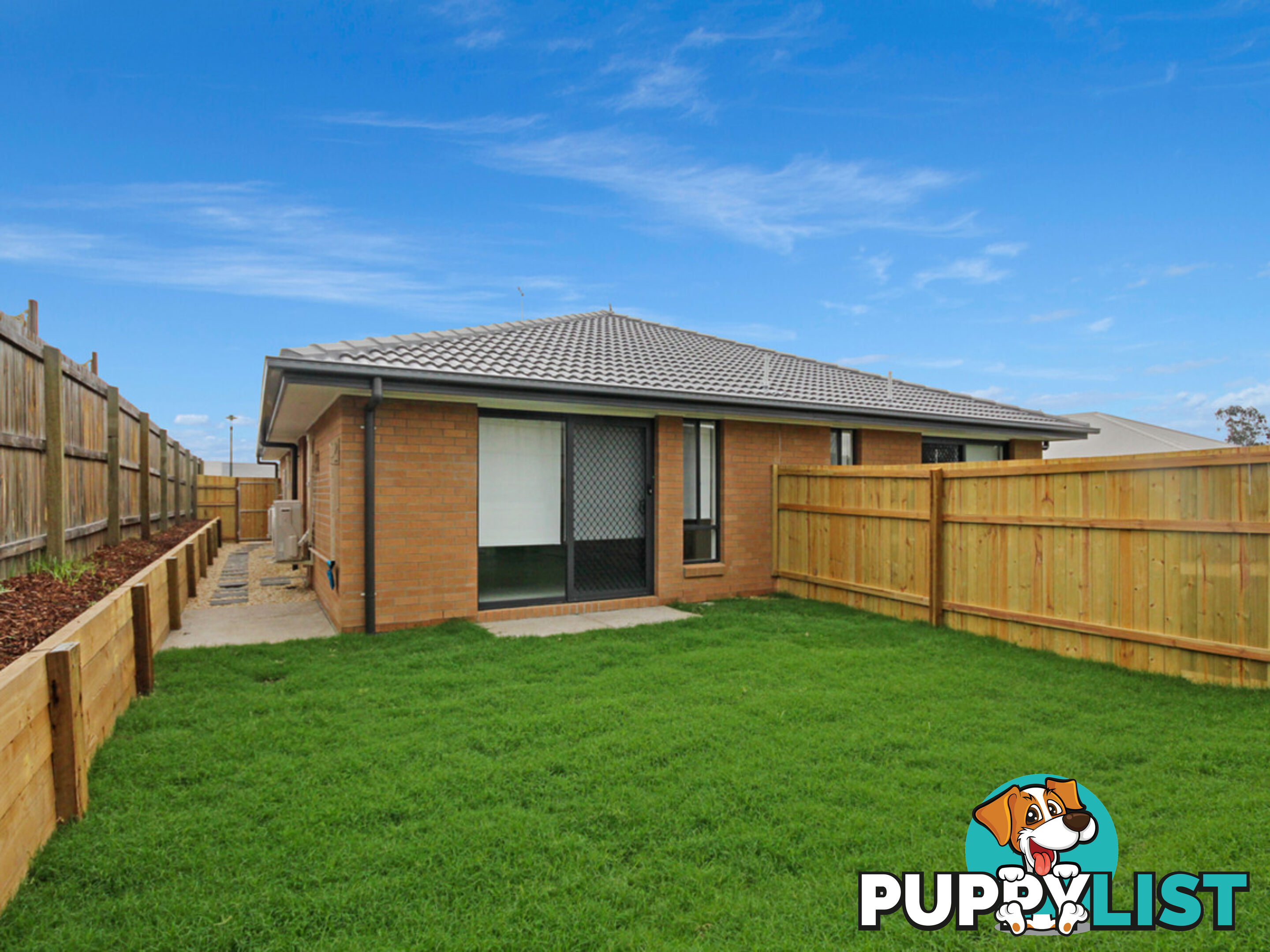 2 19 Holroyd Street Brassall QLD 4305