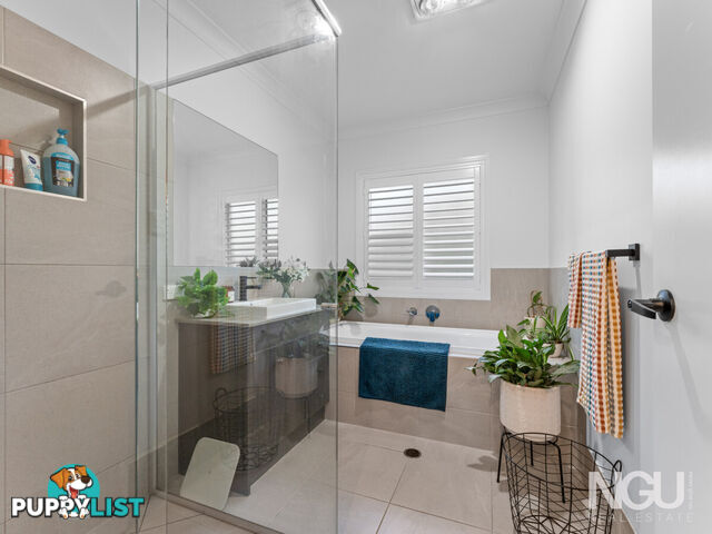 24 Baradine Close Karalee QLD 4306