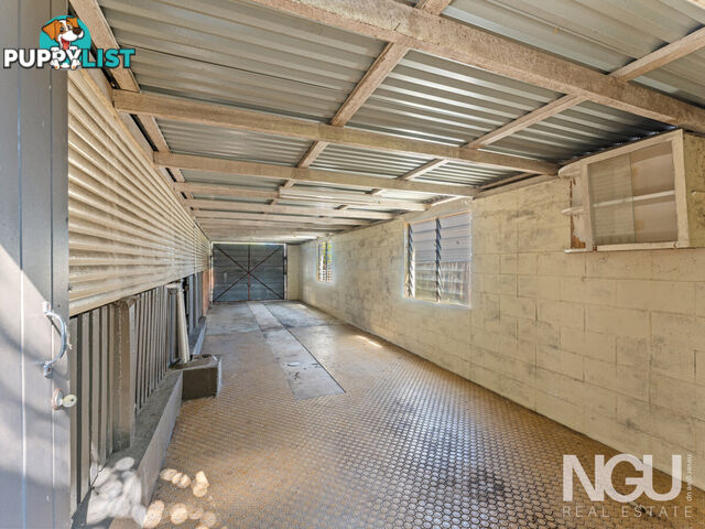 8 Trumpy Street Silkstone QLD 4304