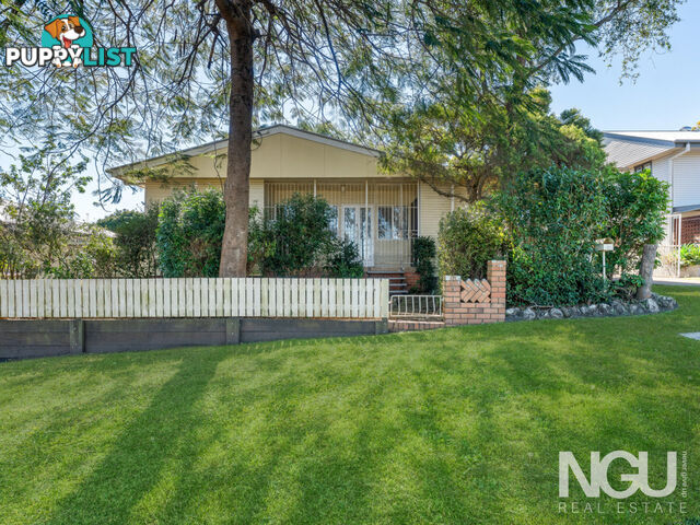 8 Trumpy Street Silkstone QLD 4304