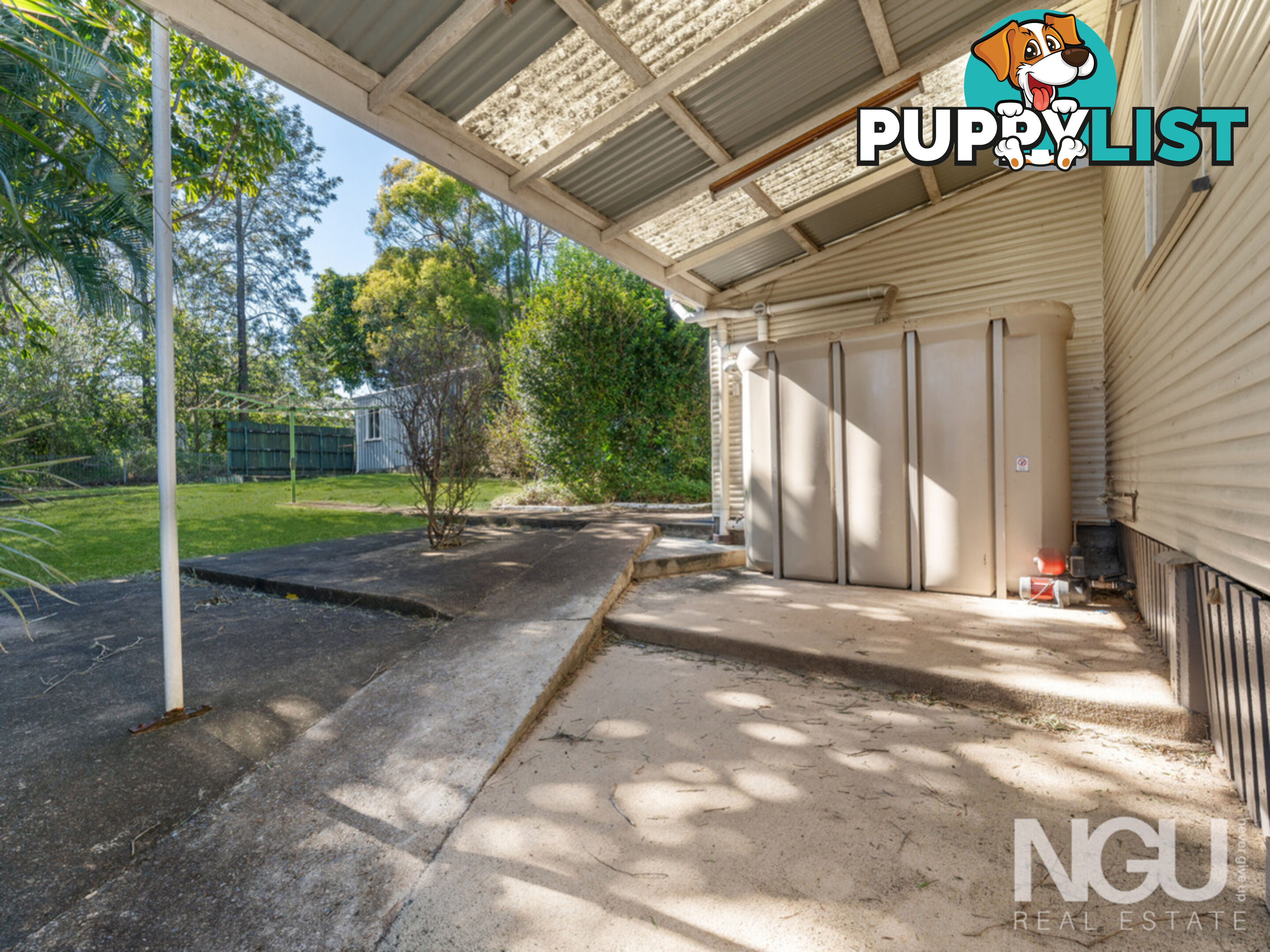 8 Trumpy Street Silkstone QLD 4304