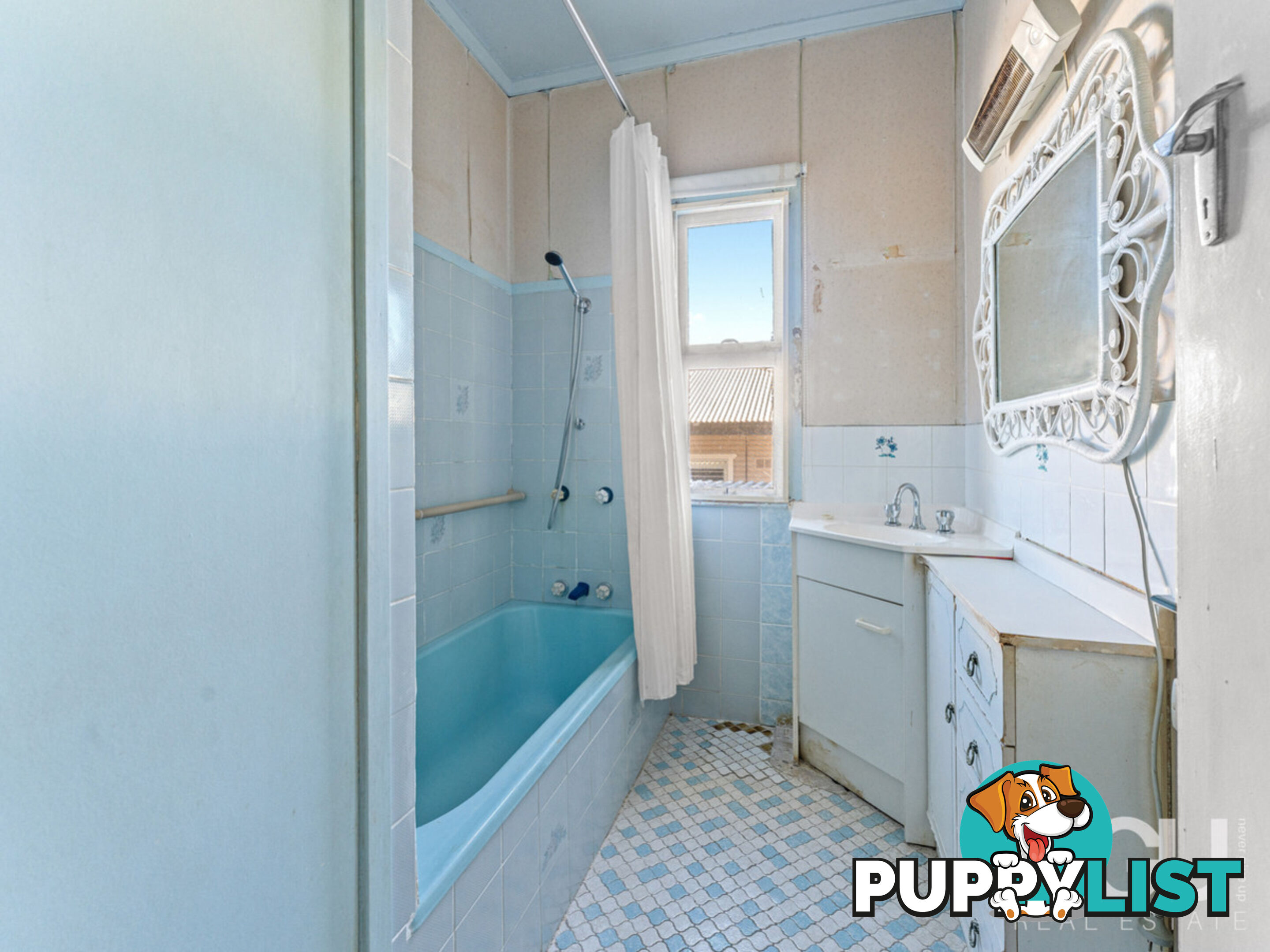 8 Trumpy Street Silkstone QLD 4304