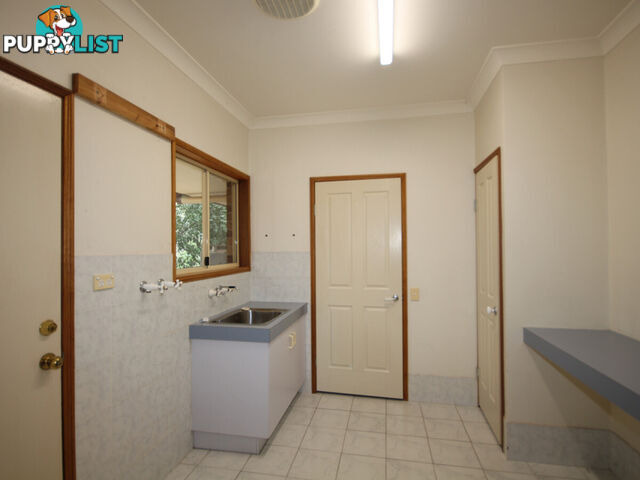 8 Emungerie Grove Karana Downs QLD 4306