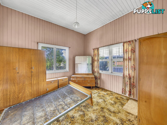 8 Brisbane Road East Ipswich QLD 4305
