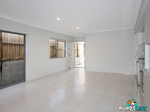 8a Blair Street Ripley QLD 4306
