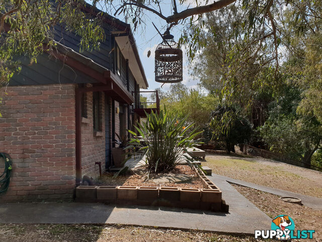 76 Leichhardt Crescent Barellan Point QLD 4306
