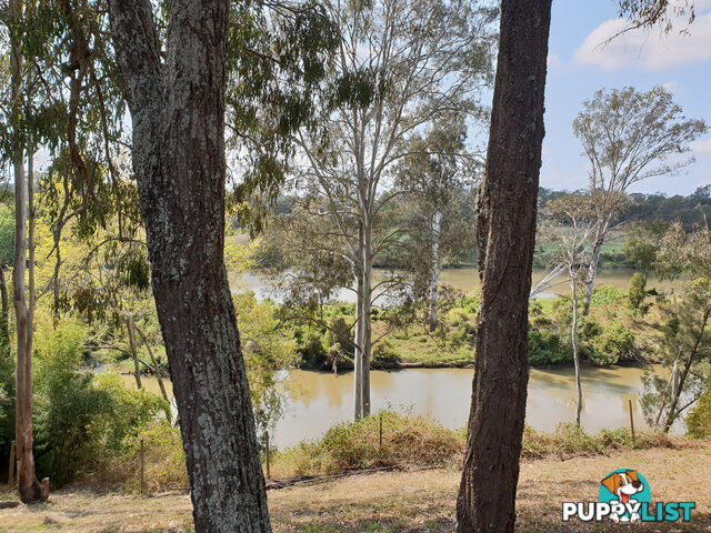 76 Leichhardt Crescent Barellan Point QLD 4306