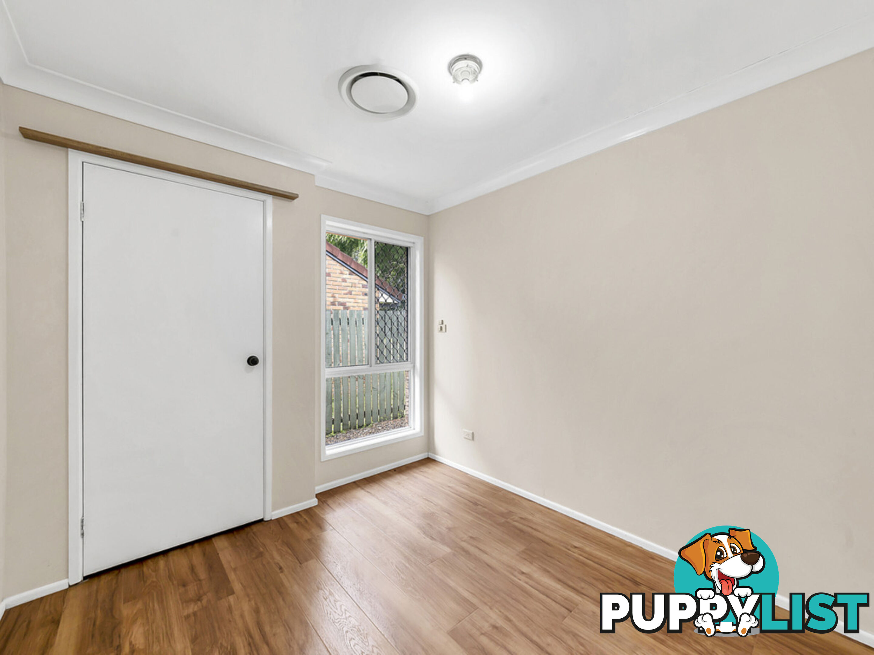 15 Kingston Way Raceview QLD 4305
