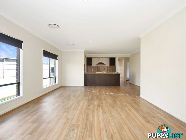 2 Kambu Close Karalee QLD 4306