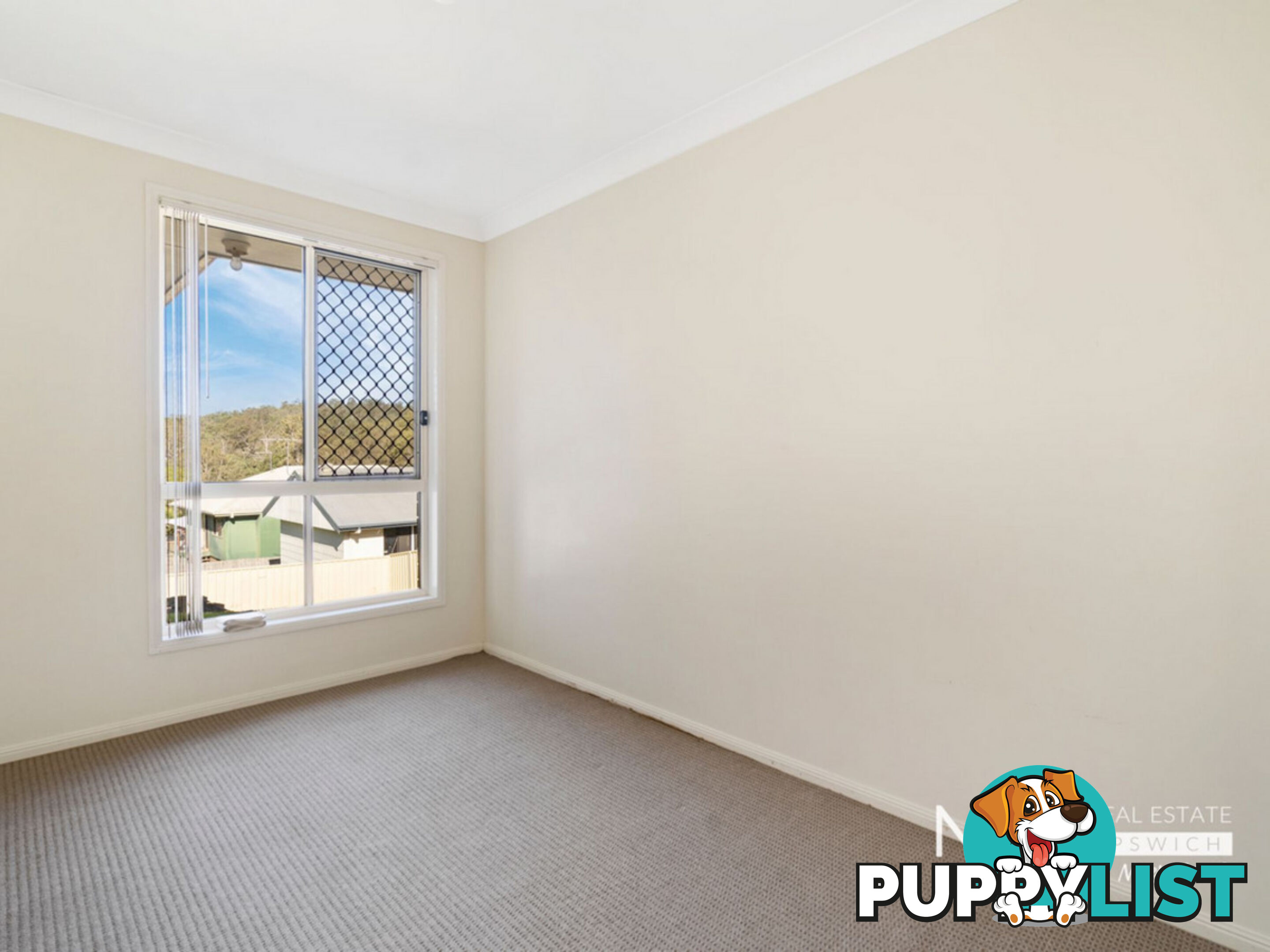 30 Skinner Crescent Silkstone QLD 4304