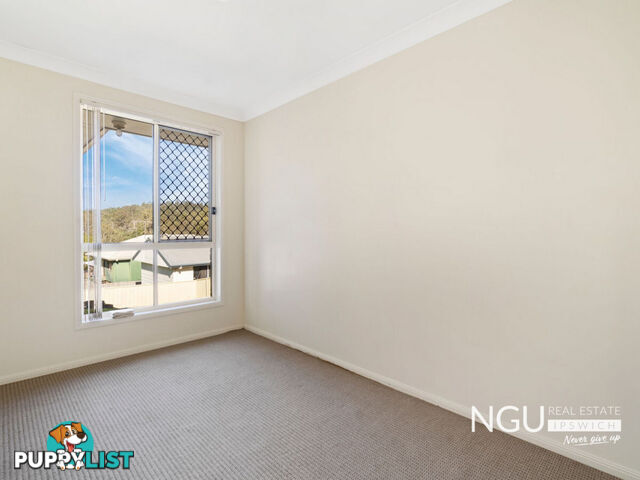 30 Skinner Crescent Silkstone QLD 4304