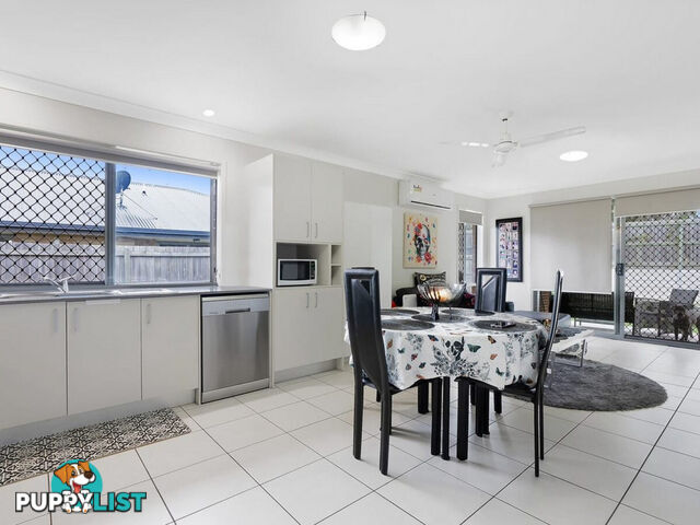 1 11 Johnstone Place Riverview QLD 4303