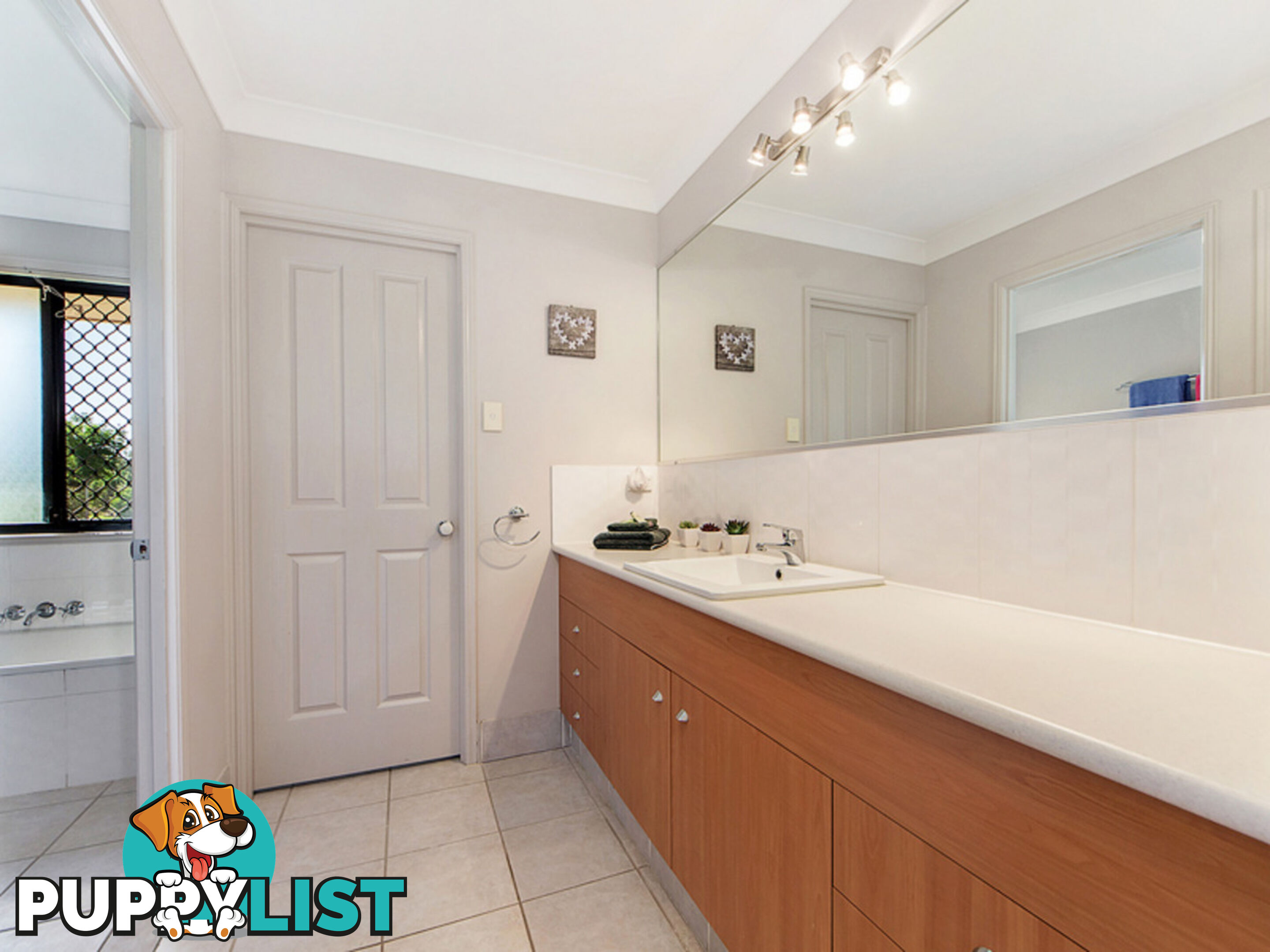 24 Carlock Promenade Karalee QLD 4306