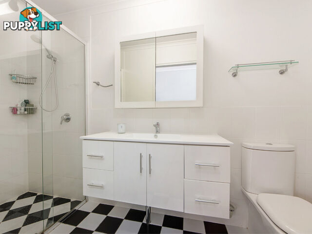 17 Joffre Street Booval QLD 4304