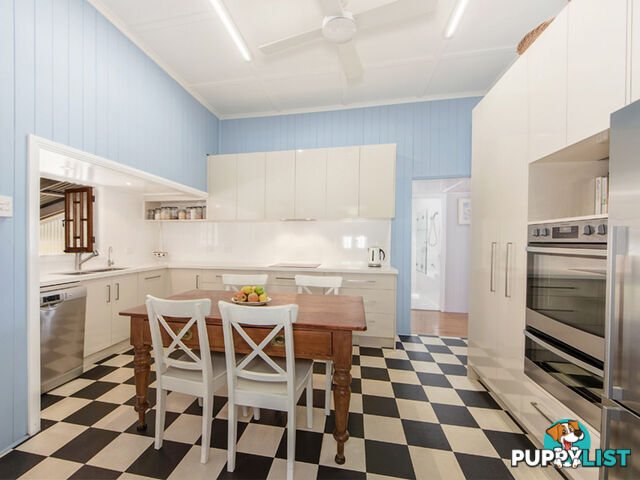 17 Joffre Street Booval QLD 4304
