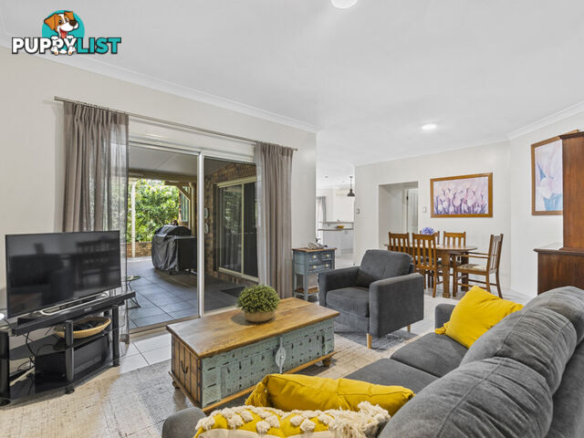 15 Willaroo Close Flinders View QLD 4305