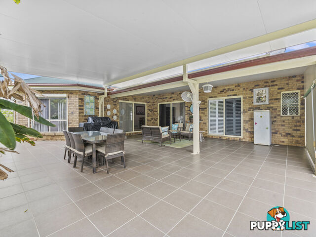 15 Willaroo Close Flinders View QLD 4305