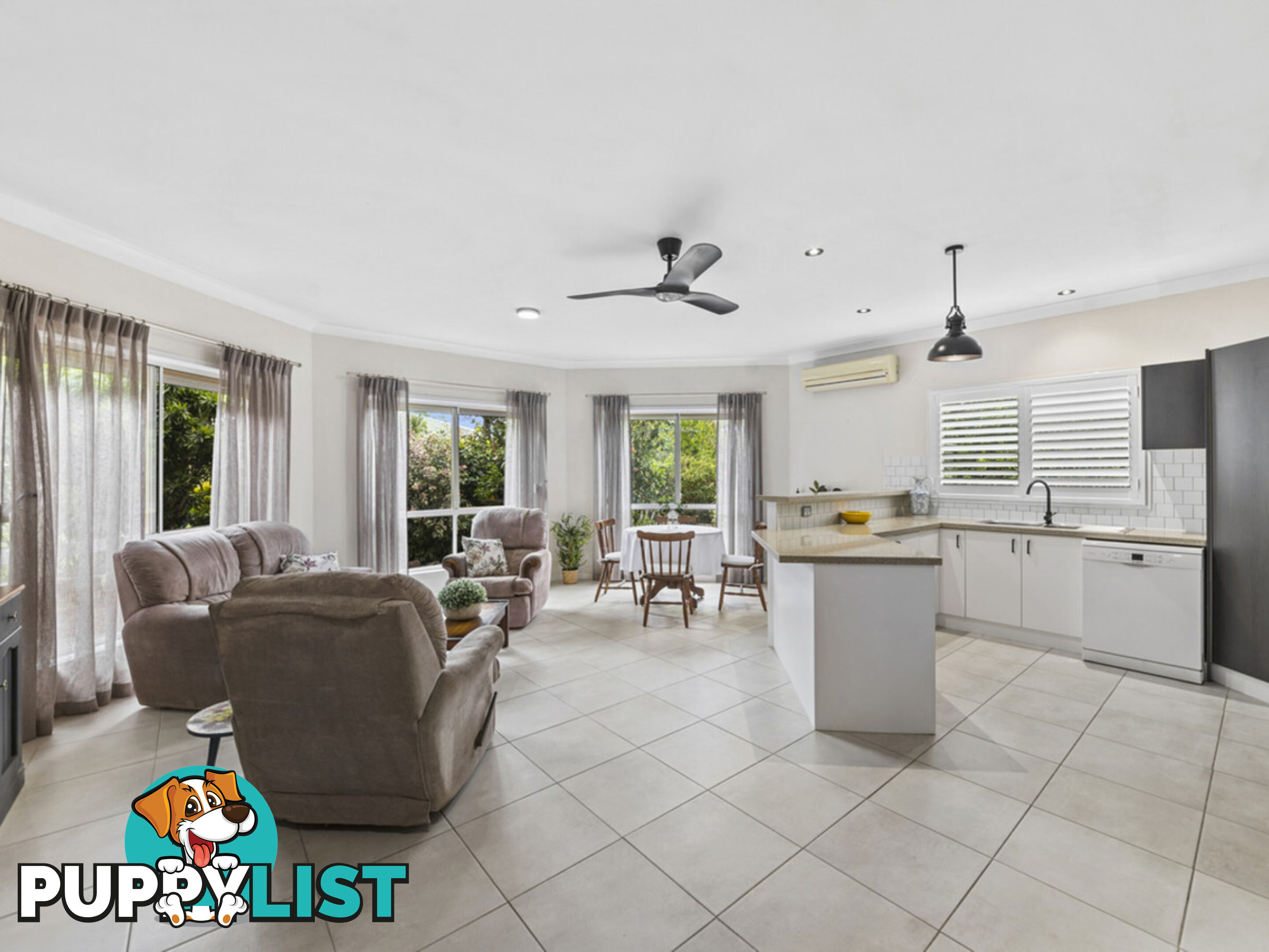 15 Willaroo Close Flinders View QLD 4305