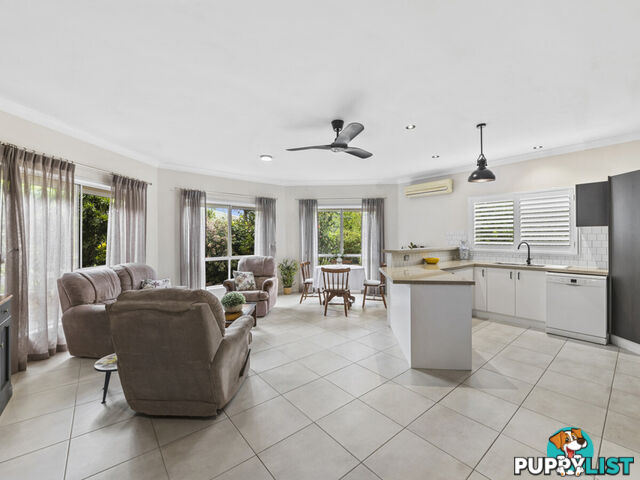 15 Willaroo Close Flinders View QLD 4305