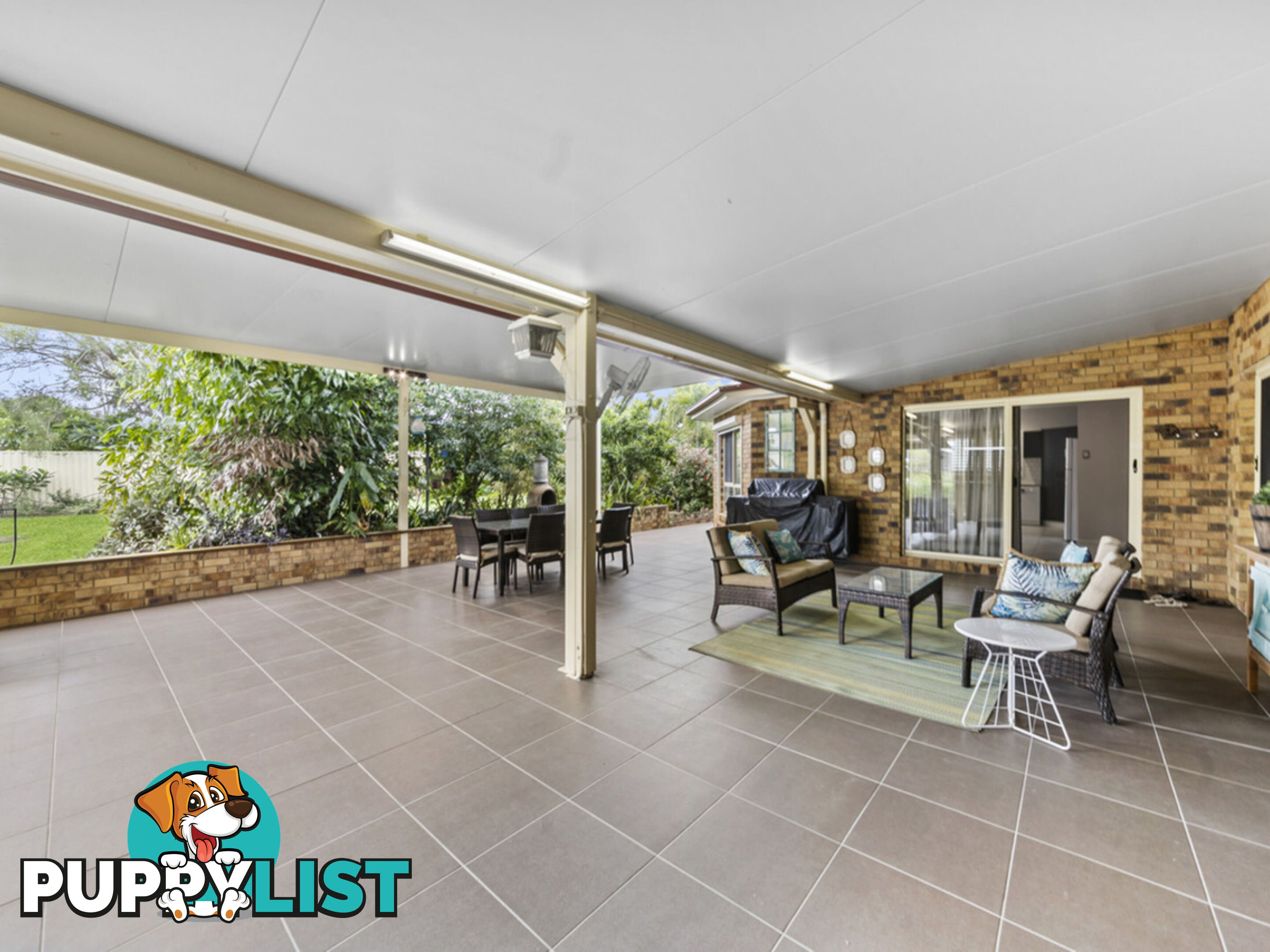 15 Willaroo Close Flinders View QLD 4305