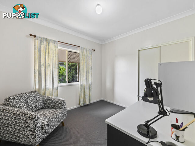15 Willaroo Close Flinders View QLD 4305