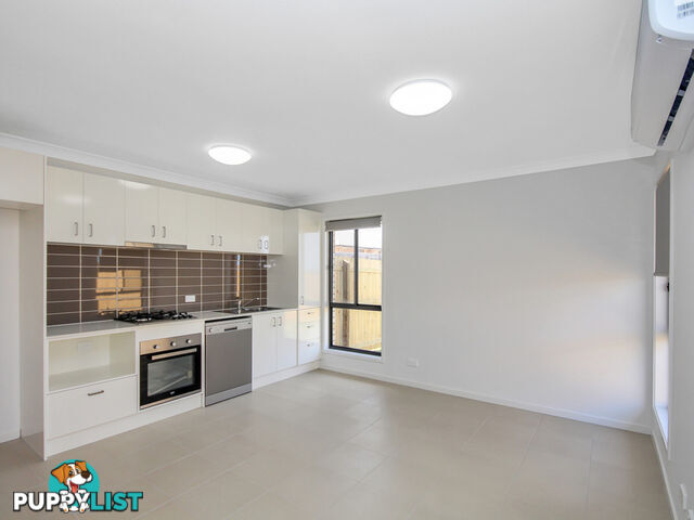 2 5 Bulloo Crescent Brassall QLD 4305