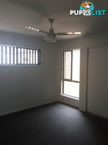 1 11 Knightsbridge Drive Chuwar QLD 4306