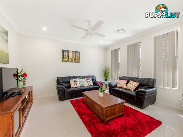 31 Pine Street Flinders View QLD 4305
