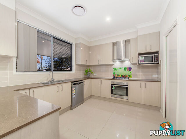 31 Pine Street Flinders View QLD 4305