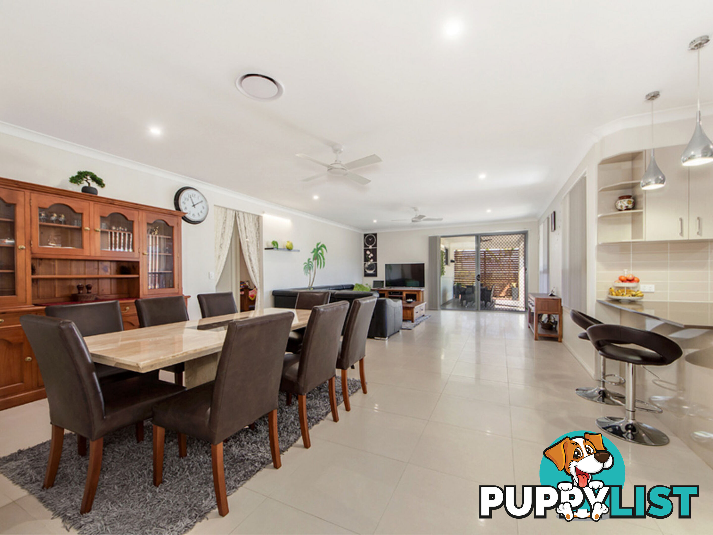 31 Pine Street Flinders View QLD 4305