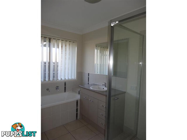 104 Honeywood Drive FERNVALE QLD 4306
