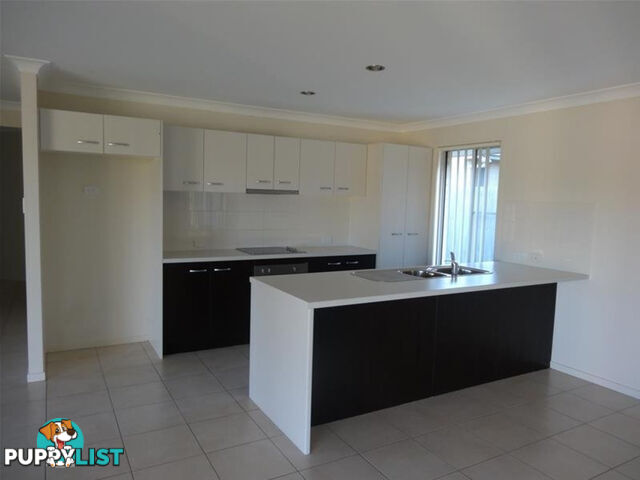 104 Honeywood Drive FERNVALE QLD 4306