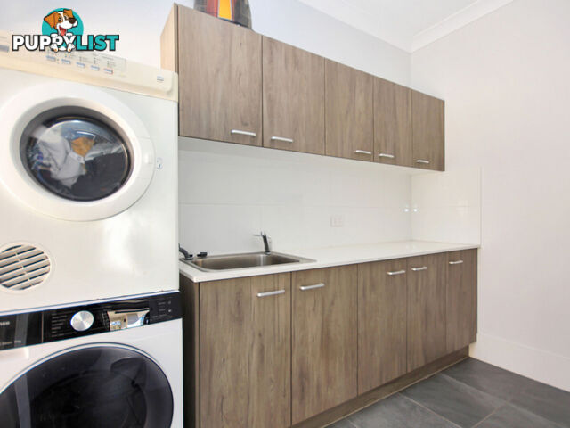 33 Sanctuary Place Karalee QLD 4306