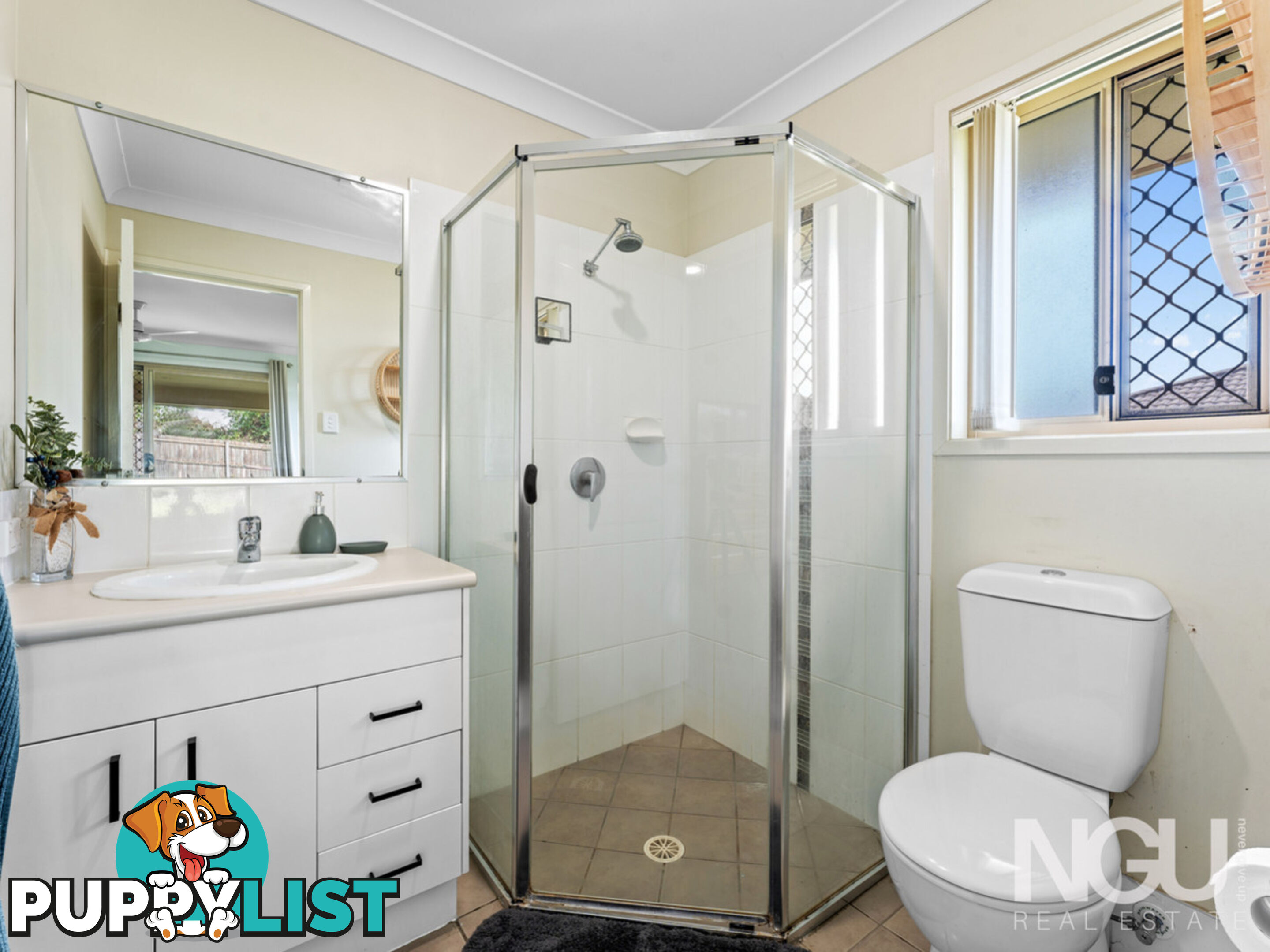 6 Shamrock Court Chuwar QLD 4306