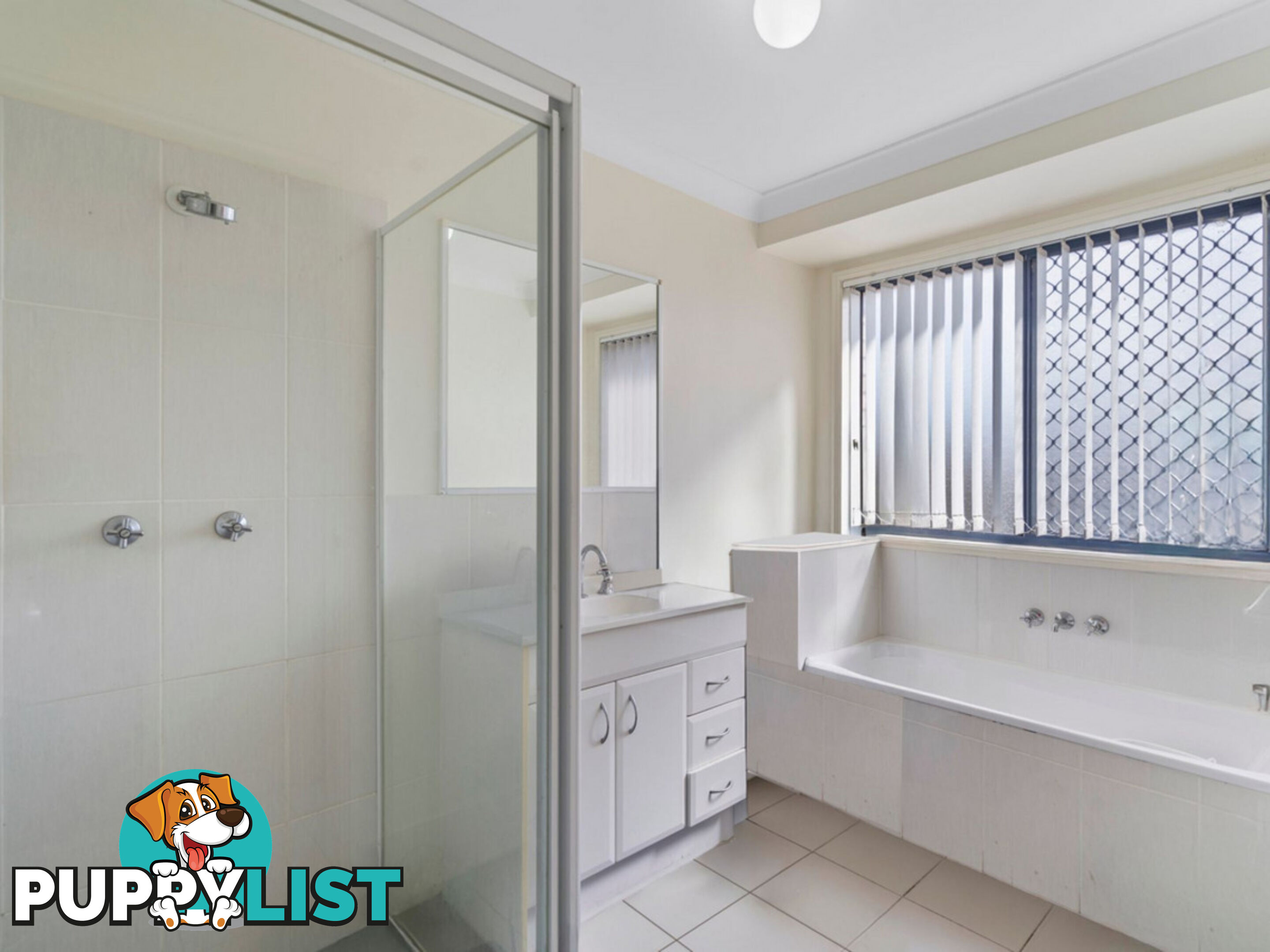44 Nixon Drive North Booval QLD 4304