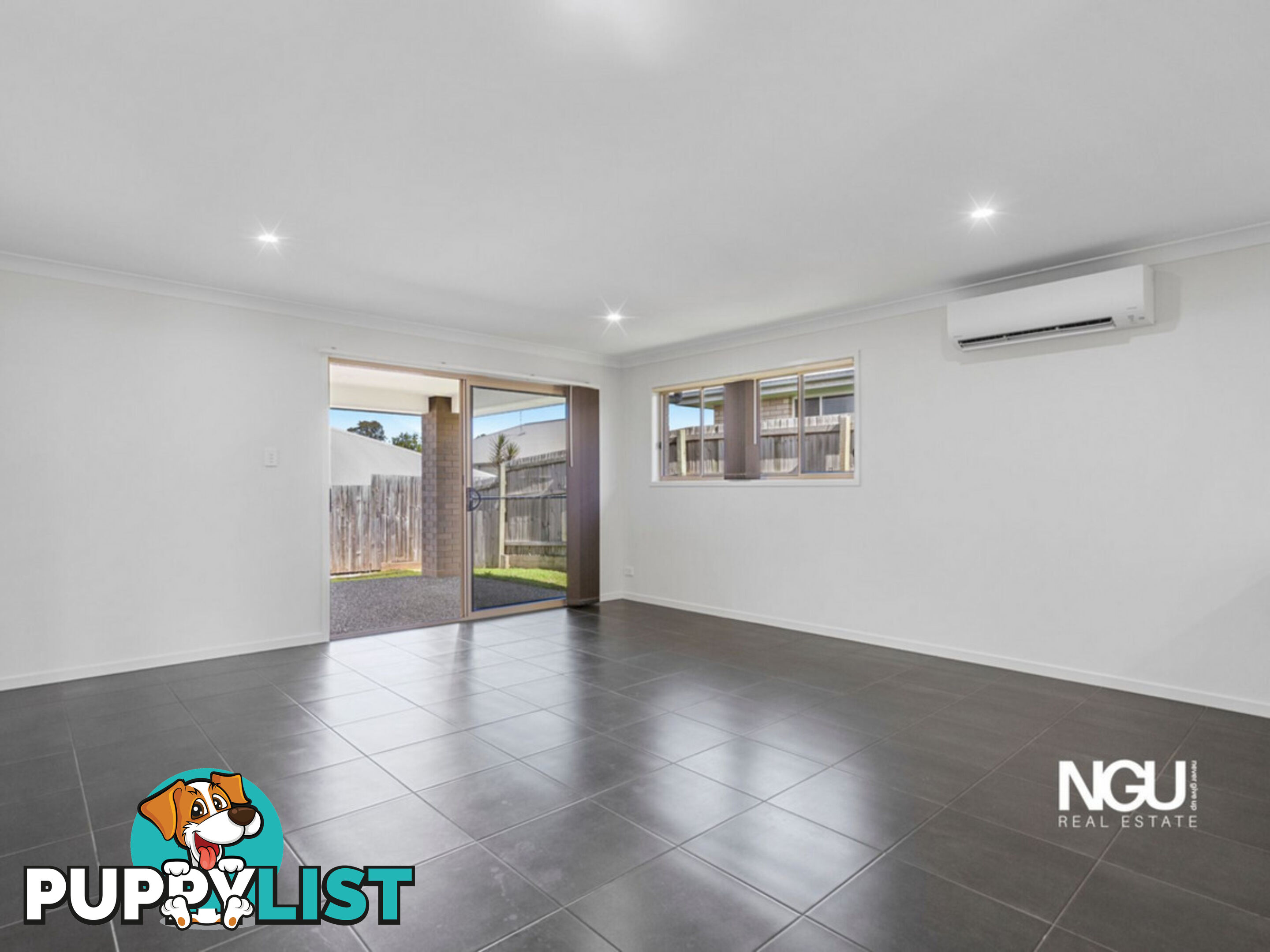 8 Wright Crescent Flinders View QLD 4305