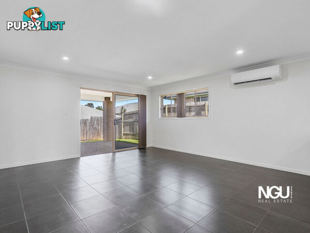 8 Wright Crescent Flinders View QLD 4305