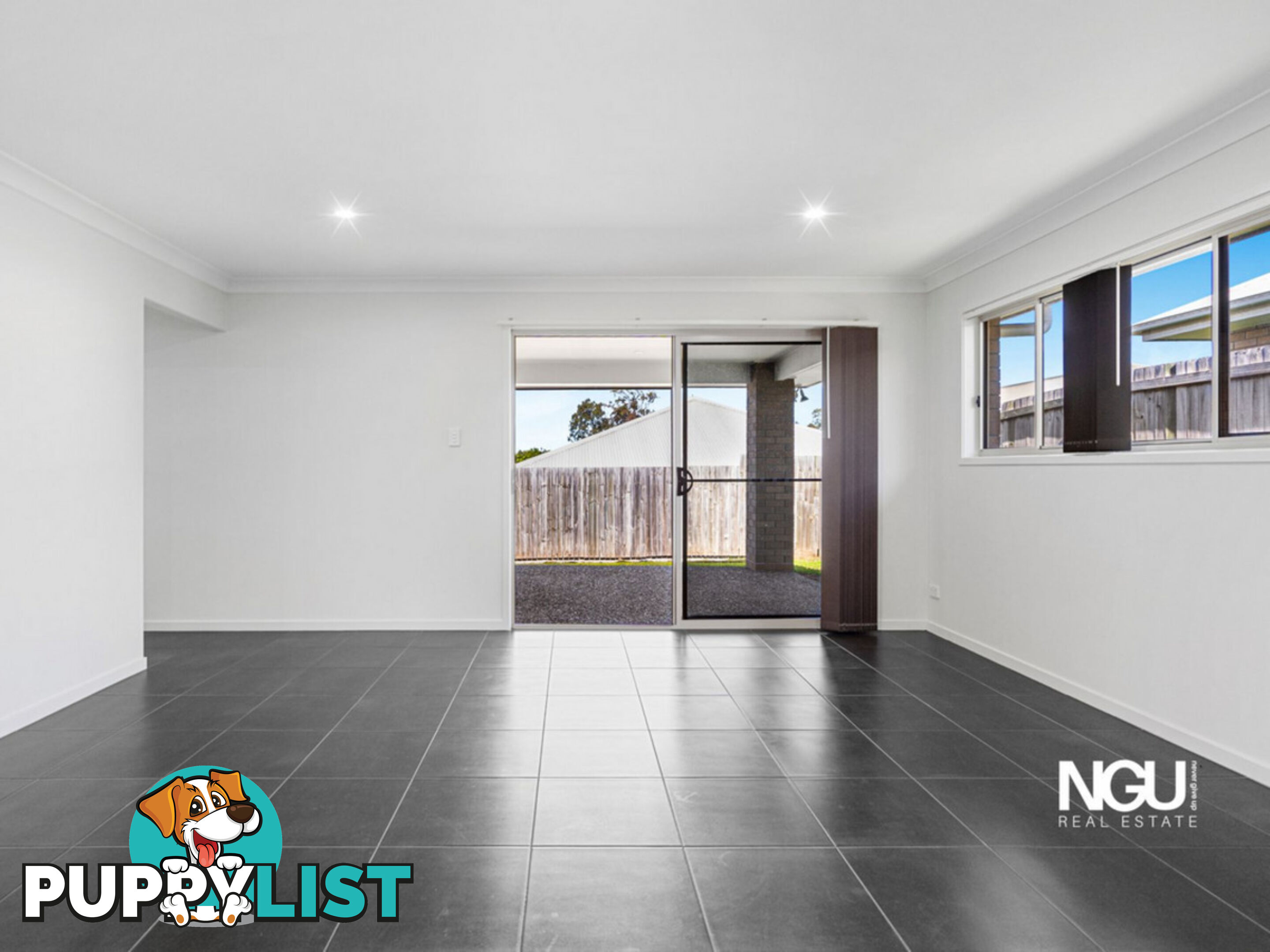 8 Wright Crescent Flinders View QLD 4305